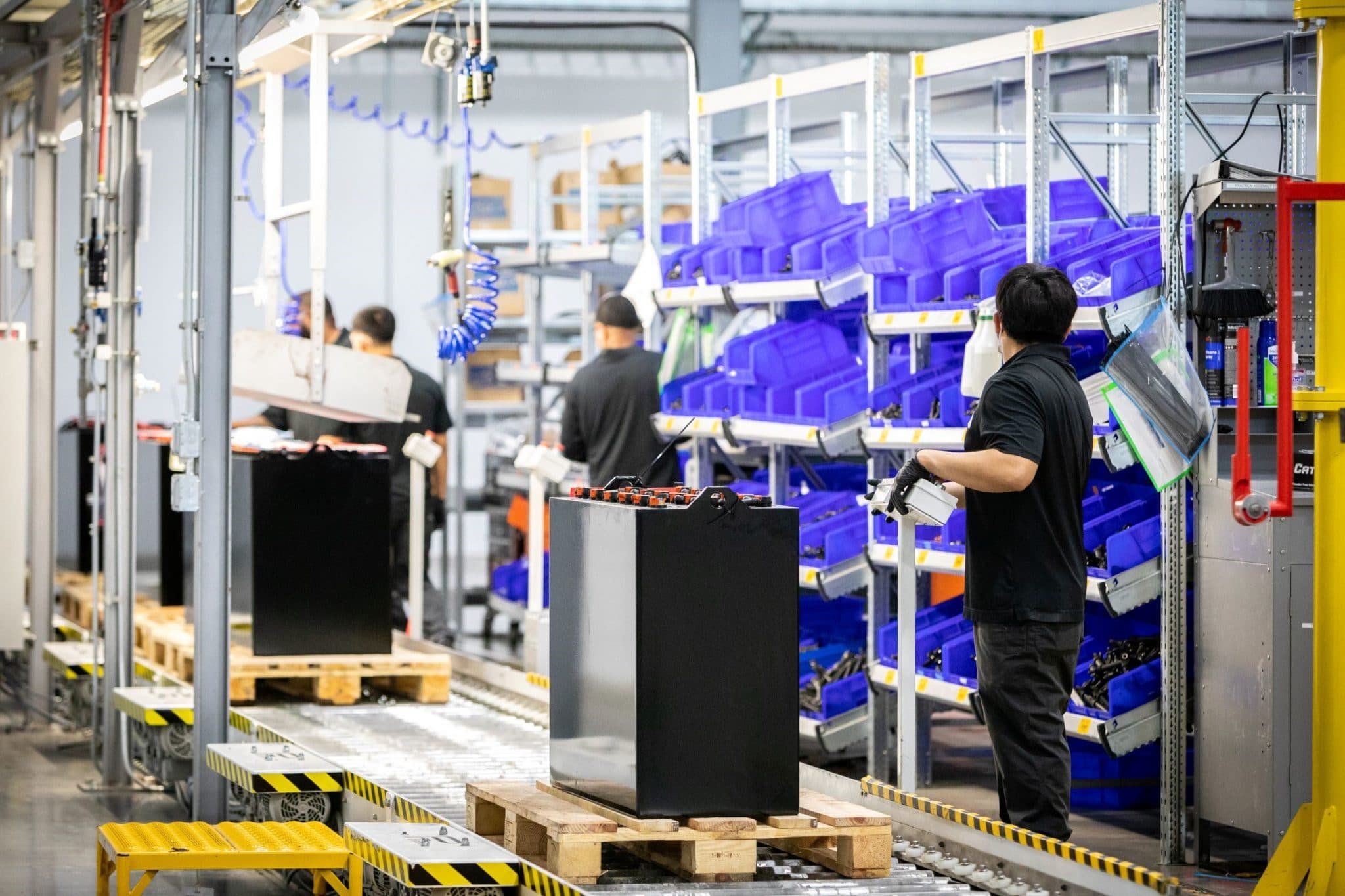 Nueva fábrica de baterías creará 130 empleos en el condado de Alamance Nueva fábrica de baterías creará 130 empleos en el condado de Alamance