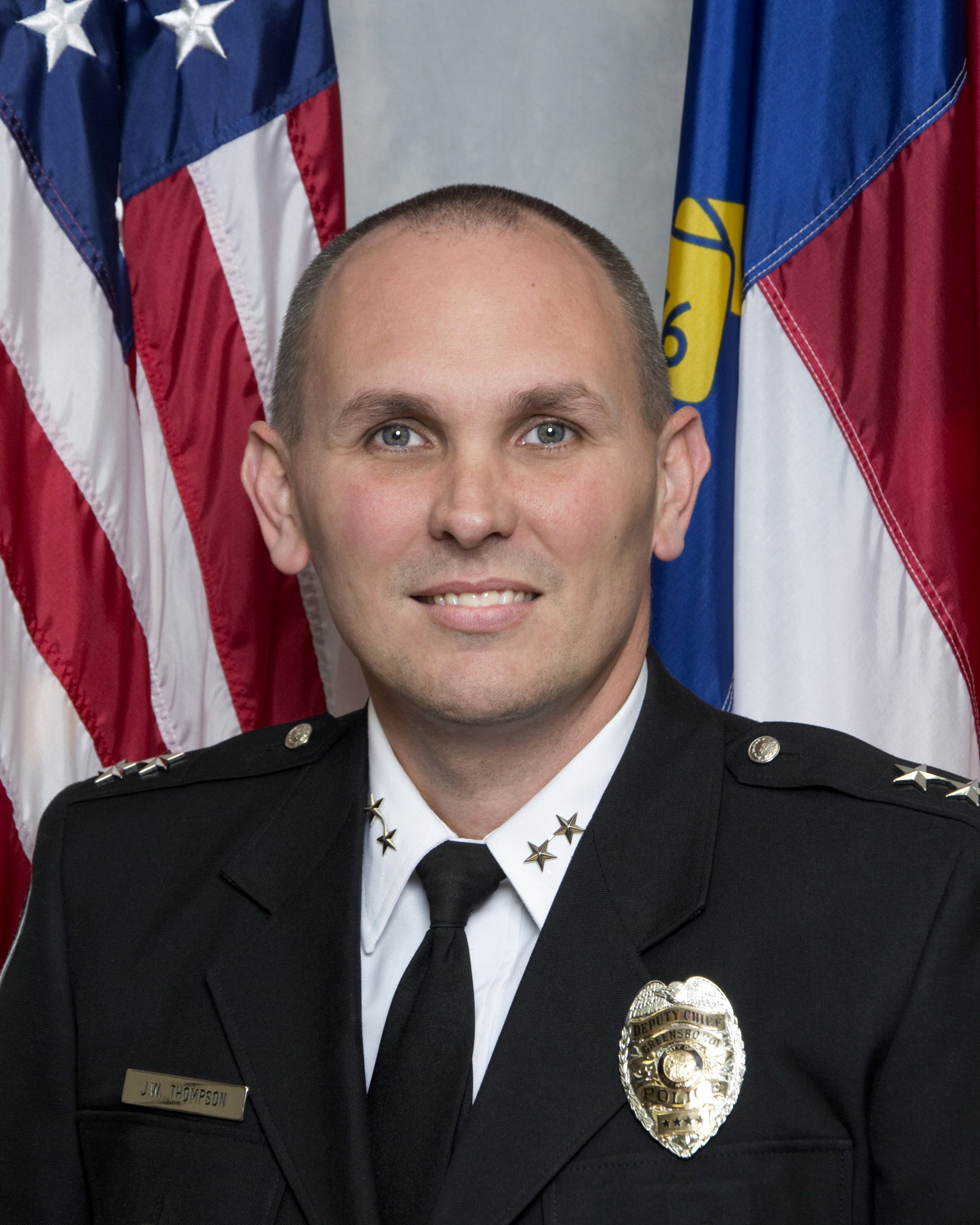John Thompson es el nuevo Jefe de Policía de Greensboro John Thompson es el nuevo Jefe de Policía de Greensboro