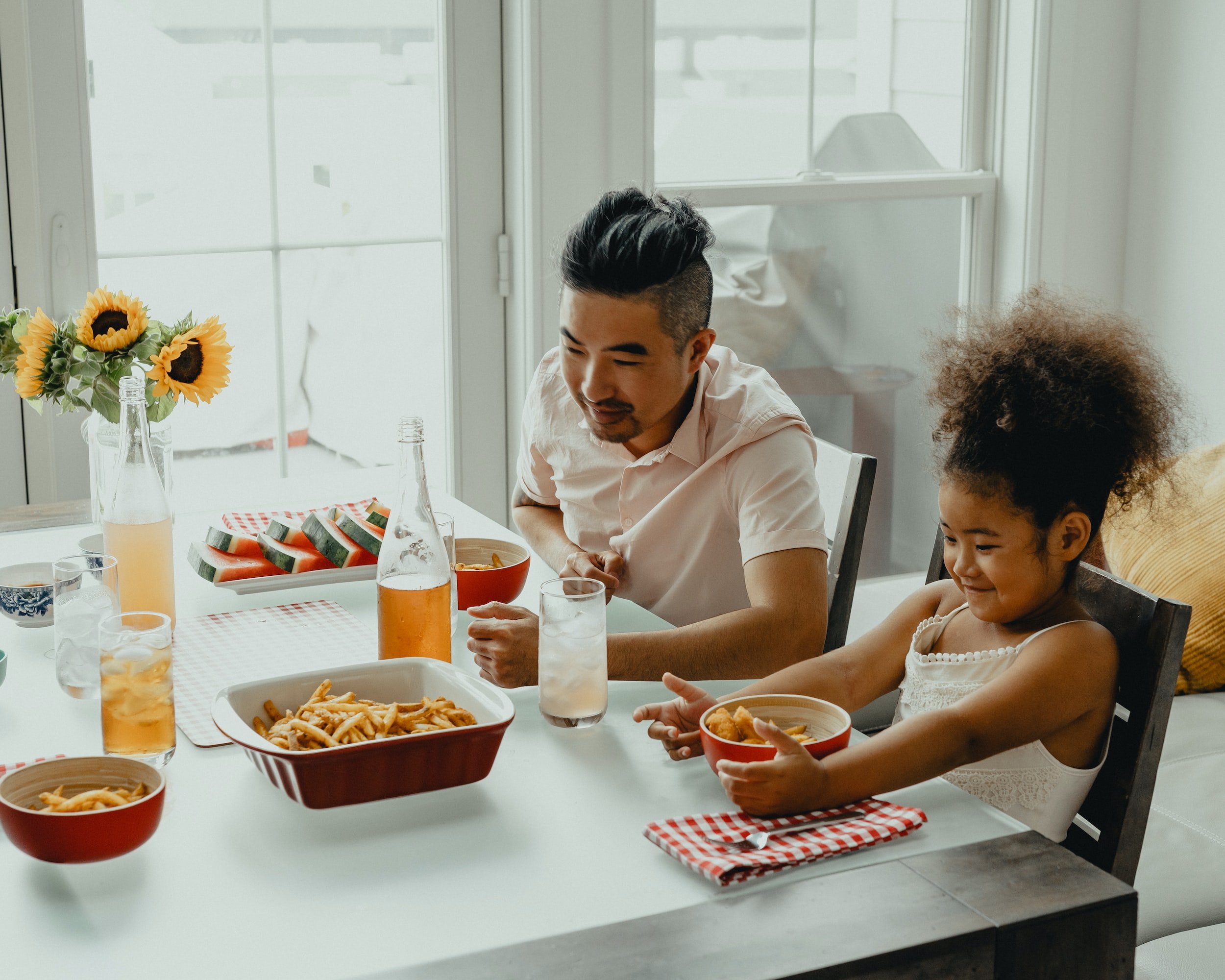El Programa de Asistencia Nutricional Suplementaria llegó a su fin: Millones de estadounidenses tendrán menos dinero para gastar en alimentos El Programa de Asistencia Nutricional Suplementaria llegó a su fin: Millones de estadounidenses tendrán menos dinero para gastar en alimentos