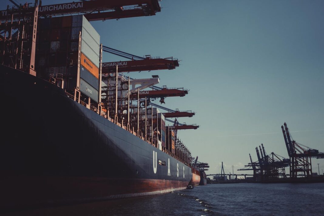 El impacto de los nuevos aranceles: ¿Qué significa para los consumidores estadounidenses? Import Export