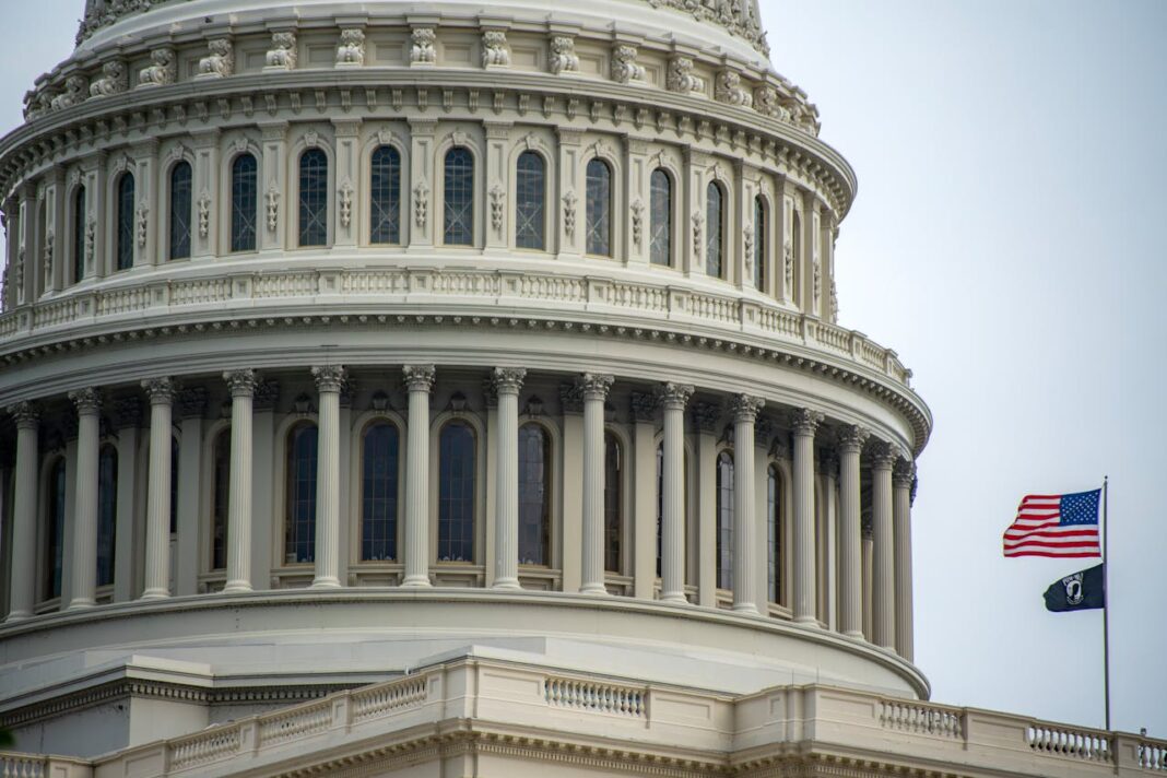 “One Big Beautiful Bill”: la ambiciosa ley de Donald Trump que sacude a EE.UU. y preocupa a los inmigrantes US Capitol Dome