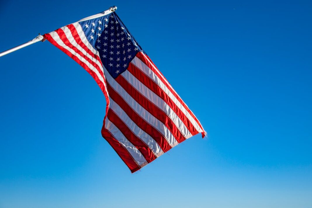 Primarias de octubre: Perfil de los candidatos a alcalde y al Ayuntamiento at large Flag of USA